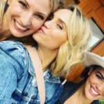 Fiona Gubelmann Instagram – Yesterday was a dream!!! Happy Birthday Leslie 💗 Loved surprising you!!! You’re the most amazing friend and I can’t believe how lucky I am to be loved by you.