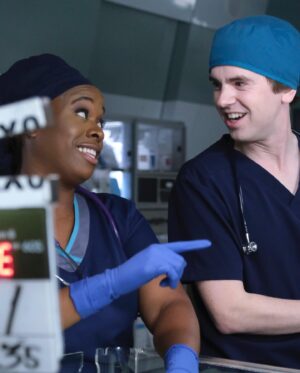 Fiona Gubelmann Instagram - Don’t miss an all new episode of @thegooddoctorabc TONIGHT. Also, @briasamone is the funniest. Be sure to follow her.