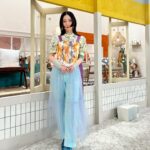 First Summer Uika Instagram - #ウイカ衣装 💐 ・ビスチェ→PAMEO POSE @pameopose ・ブラウス→LILY BROWN @lily_brown_official ・パンツ→Little Trip to Heaven shimokitazawa @little_trip_to_heaven
