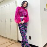 First Summer Uika Instagram - #ウイカ衣装 🌹 ・ハイネックブラウス＆パンツ →KLOSET @klosetdesign ・シアーブラウス→noir kei ninomiya