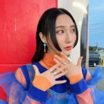 First Summer Uika Instagram - #ウイカ衣装 🌈 🟠🔵1着目 ワンピース @wildlily_daikanyama イヤリング @mckenna_cak リング @solo_1_029 🔵🟡2着目 ワンピース　@ha_za_ma パンツ @belper_official_ イヤリング/ネックレス @mckenna_cak リング @solo_1_029 stylist @shingo_tsuno