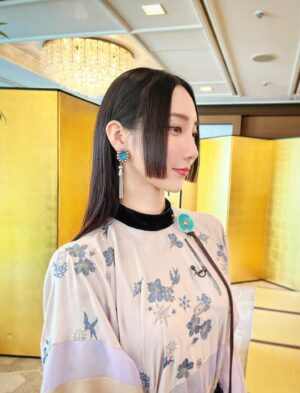 First Summer Uika Instagram - #ウイカ衣装 🪻

・ドレス＆パンツ
→furuta @maisonfuruta

．イヤリング
→HOREBORE/VLOOK
@vlook_official