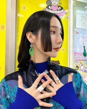 First Summer Uika Instagram - #ウイカ衣装 🌈

🟠🔵1着目
ワンピース @wildlily_daikanyama 

イヤリング @mckenna_cak 

リング @solo_1_029 

🔵🟡2着目
ワンピース　@ha_za_ma 

パンツ @belper_official_ 

イヤリング/ネックレス @mckenna_cak

リング @solo_1_029 

stylist @shingo_tsuno