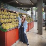 Fish Leong Instagram – 開演前 …..榴蓮的助攻 🥷⚡️⭐️火力十足 火力全開🌳我愛榴蓮 真的流連忘返 ❤️❤️❤️

〰️⭐️榴蓮大使來了
介紹團隊成員吃道地新鮮榴蓮 一一介紹 下次要去果園
有人要入團嗎？
從小就愛吃榴蓮 ，我外公有一座榴蓮山 👍👍👍
表哥家也有吃不完的榴蓮☺️✌️