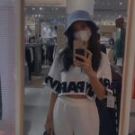 Fitrie Rachmadhina Instagram - Maybe LIFE isn’t perfect. But your outfit can be 🙂 #fitrierachmadhina #styleinspo