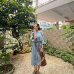Fitrie Rachmadhina Instagram - Fotonya sendiri dulu~~~ ☺️ Happy Eid Mubarak ✨🤍