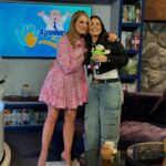 Flor Rubio Instagram – Gracias querida @luzelenaglezz por tu apoyo siempre @simitelevision @drsimi_oficial No se pierdan todos los miércoles #AyudaresVivir @vicmonneus