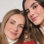 Flor Rubio Instagram - Mis mejores momentos siempre son a su lado. El impulso, la alegría, la motivación, el amor, el esfuerzo, los sueños… todo llega a ellos y es por ellos. Gracias Dios mío por el enorme privilegio de ser la mamá de estos dos seres tan maravillosos. Los amo hijos, les cuento algo: cuando me llaman mamá siento que vuelo… 🤍🙏🏻😃 @florimartinez_ @rafixmtr