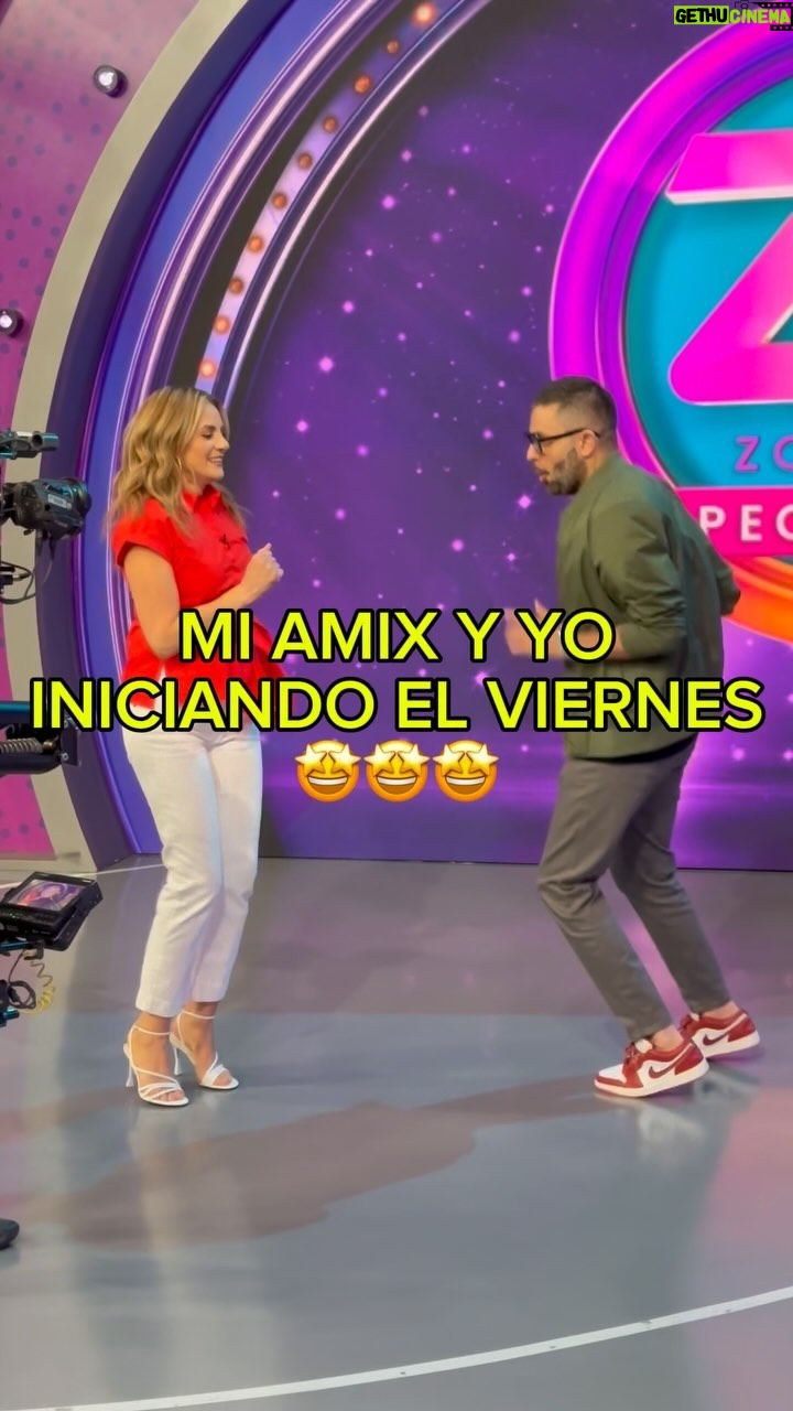 Flor Rubio Instagram - @florrubiooficial y @ricardocasares nos representan A TODOS, en este viernes. ππ»π€©πΊπ» #VLA #EsteViernesPintaPara