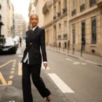 Flora Coquerel Instagram - (Wo)men in black 🕴🏾 Photo @chloehautierpro