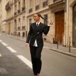 Flora Coquerel Instagram - (Wo)men in black 🕴🏾 Photo @chloehautierpro