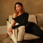 Flora Coquerel Instagram - 🖤 Photos @chloehautierpro Invitation @hoteldepourtales