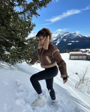 Flora Coquerel Instagram - Winter is almost over 🏔️
(La video 😂)