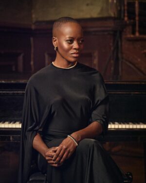 Florence Kasumba Instagram - Thank you for having me @cartier and @studiobabelsberg - what an amazing night! Such an honor to be photographed by @bryanadams for @icon.magazin (the printed magazine is out today and tomorrow) wearing #ClashDeCartier and @stellamccartney . #Berlinale #StudioBabelsbergNight.