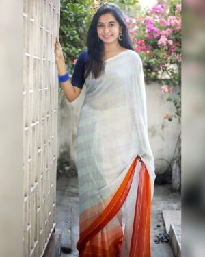 Fouzil Hidhaya Instagram - Draping an epitome of Elegance 
#sareelove #sareevibes #sareetrends 
Blouse: @harinnnnnni 
Saree: @maa_brand_sarees_kurtis 
Camera: @haristo_studio