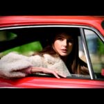 Frédérique Bel Instagram - Tournage , course poursuite en 911porsche from the #70s. 🎬 #england🇬🇧 #Shooting #Movie #Acting #johnhoare #Dop #Onset #Light #NoFilter #makeupbyme #Scotland 🏴󠁧󠁢󠁳󠁣󠁴󠁿#shooting #Castle #Ecosse #Retro #60s #70s #seventiesstyle #thriller #actress #frenchactress #Actress #Actrice #actricefrancaise #comedienne #Bottes #cuissardes @charleskammer_officiel @satelliteparis