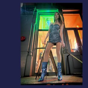 Frédérique Bel Instagram - #Edito #Nyfw @fashionmagazine24 @theatelierstudioofficial @gilda__officiel @theprimeamanda @giorgiaviolacom #Nyfw @fashionmagazine24 #NewYork #FashionWeek #NewYorkFashionWeek2024 #newyorklife  @giorgiaviolacom  #Fashion #actress  #frenchactress #Actress #Actrice #actricefrancaise #comedienne  ##sexywomen #sexyoutfit #sexyGirl #sexyWoman #sexy #sexybodysuit #sexyfeetmodel #fetiche #sexyfashionaddict #newyork