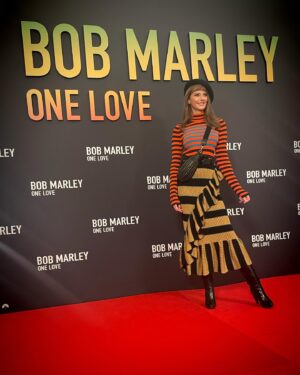 Frédérique Bel Instagram - Rastafara forever ♥️💛💚 @paramountpicturesfrance  @legrandrex @Kenzo @antikbatik_paris @animelmusic @theprimeamanda #bobmarleybirthday #bobmarleypremier #rastafara #BobMarleymovie #bobmarleyandthewailers #bobmarleyquotes #bobmarley #bobmarleymusic  #actress  #frenchactress #Actress #Actrice #actricefrancaise #comedienne  #frederiquebel #frederiquebelofficial  #Paris #France