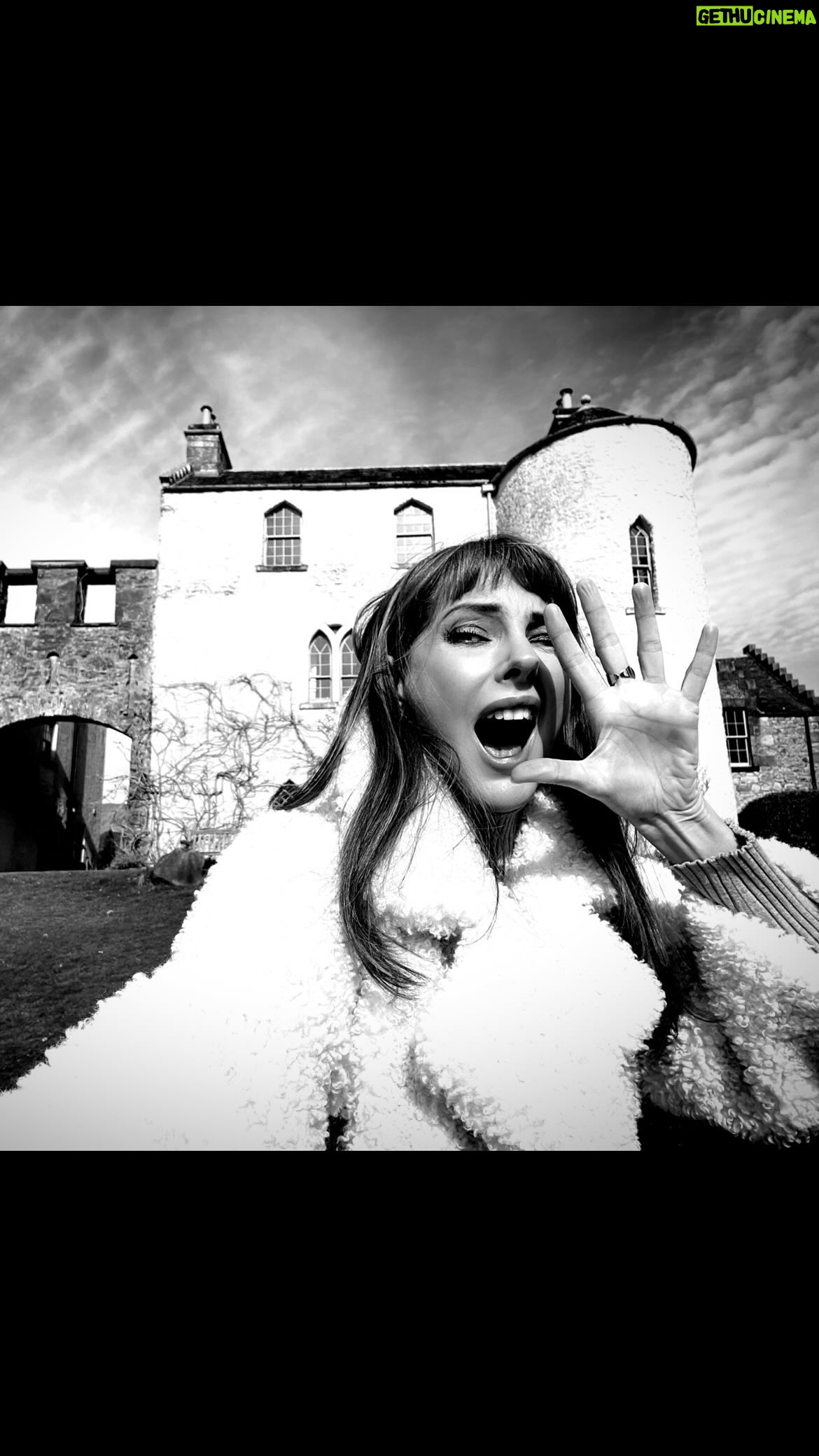Frédérique Bel - 7.1K Likes - #Scotland #shooting #Castle #Ecosse #Black&white #Retro #60s #70s #seventiesstyle #Birds #alfredhitchcock #horrormovies #thriller #actress #frenchactress #Actress #Actrice #actricefrancaise #comedienne #Bottes #cuissardes @charleskammer_officiel