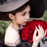 Frances Wu Instagram – 這……………….

這……………….

–
–

花…..太美了😍
👰 @esiren_couture 
📷 @cnpanphotography 
💄 @imtraly