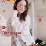Frances Wu Instagram – 除夕夜快樂❤️🫶🏼
#龍年行大運 #好運龍總來