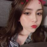 Frances Wu Instagram - 卸妝前的自拍😚