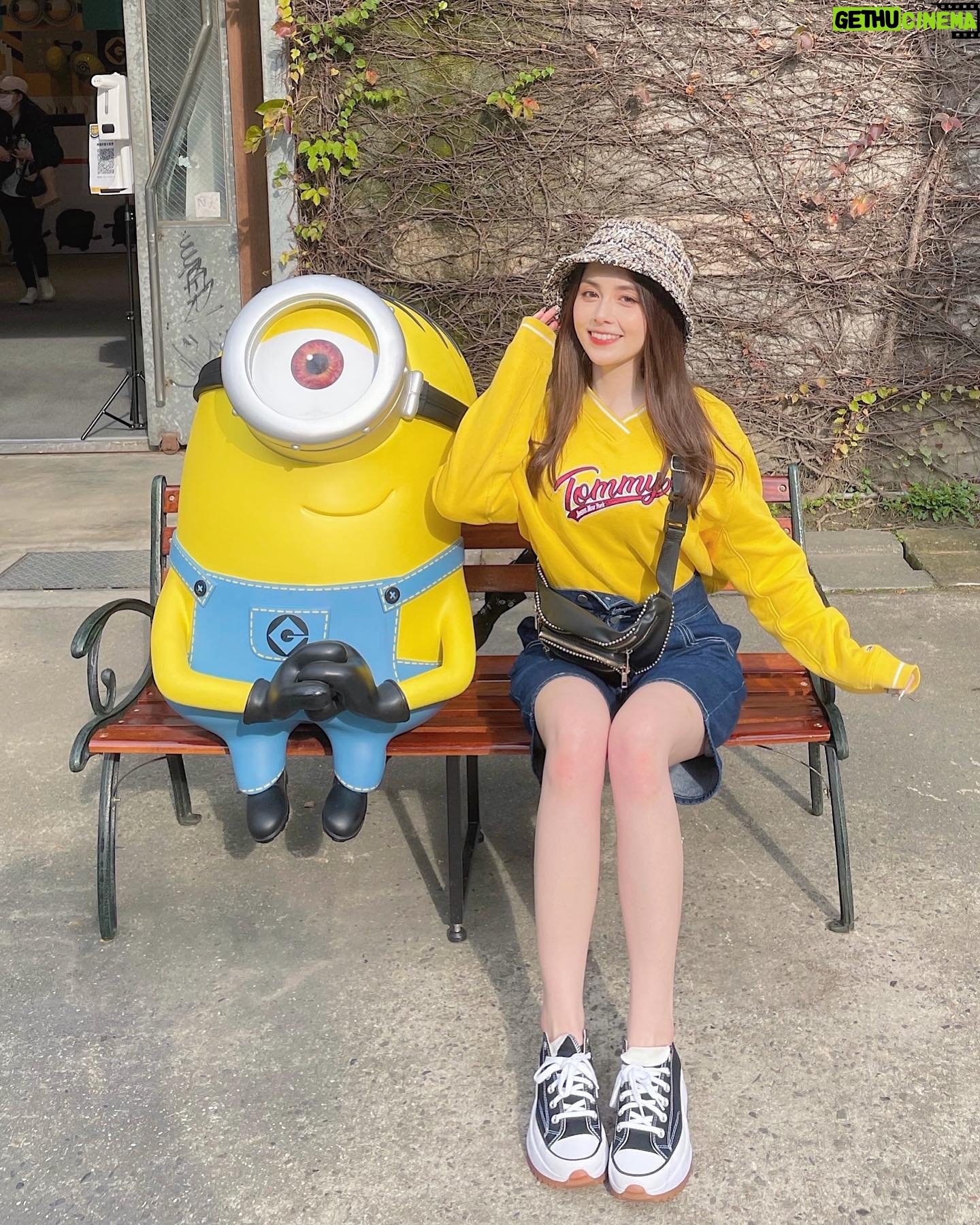 Frances Wu - 10.7K Likes - 小小兵💛