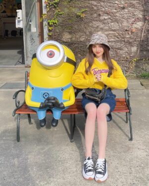 Frances Wu Instagram - 小小兵💛