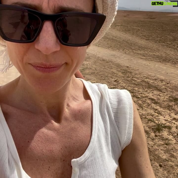 Francesca Valtorta - 3 Likes - Lawrence d’Arabia e la sua ancella passeggiano agilmente nel deserto.
Starring @edvige_l
#deserto #cammello #trip #travel #marocco #marrakech #friends #love #happy #francescavaltorta