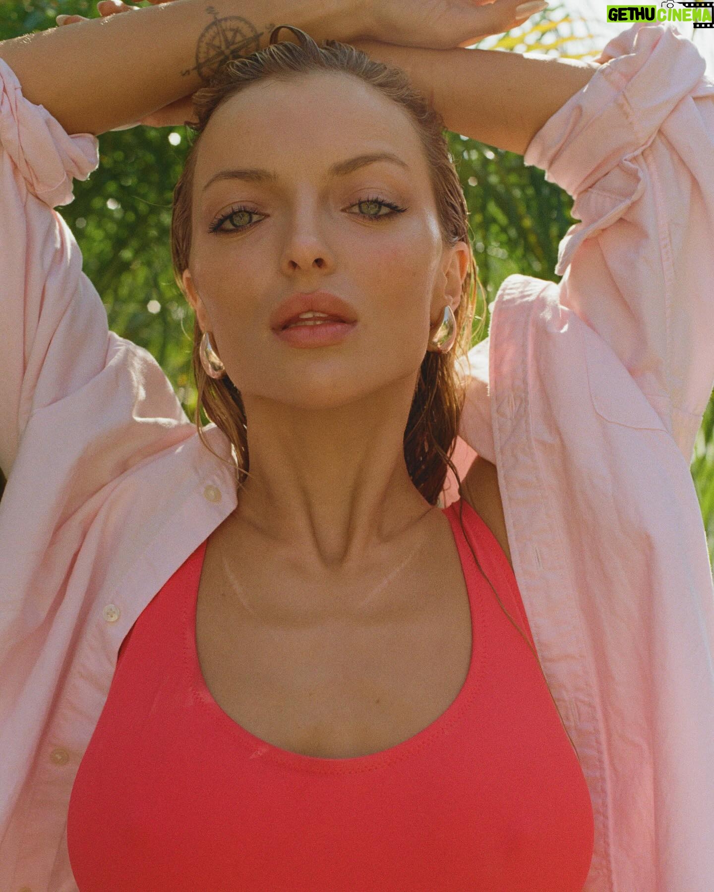 Francesca Eastwood Instagram - More @ianpassmorefoto