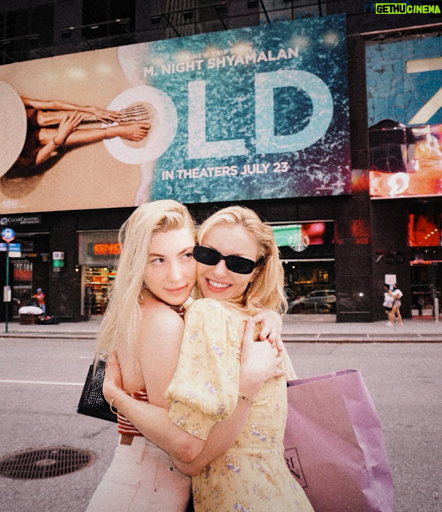 Francesca Eastwood Instagram - It was such a privilege being in a movie theater with two of my best friends watching @oldthemovie on the big screen. The performances and quality of this film directed by one of my heroes gave me the best anxiety attack of my life. Ready to see it again!