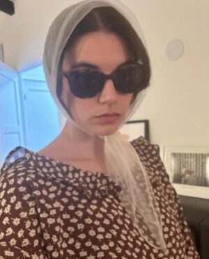 Francesca Reale Instagram - The year through front camera photos of my face 😘🥂 - happy holidays!