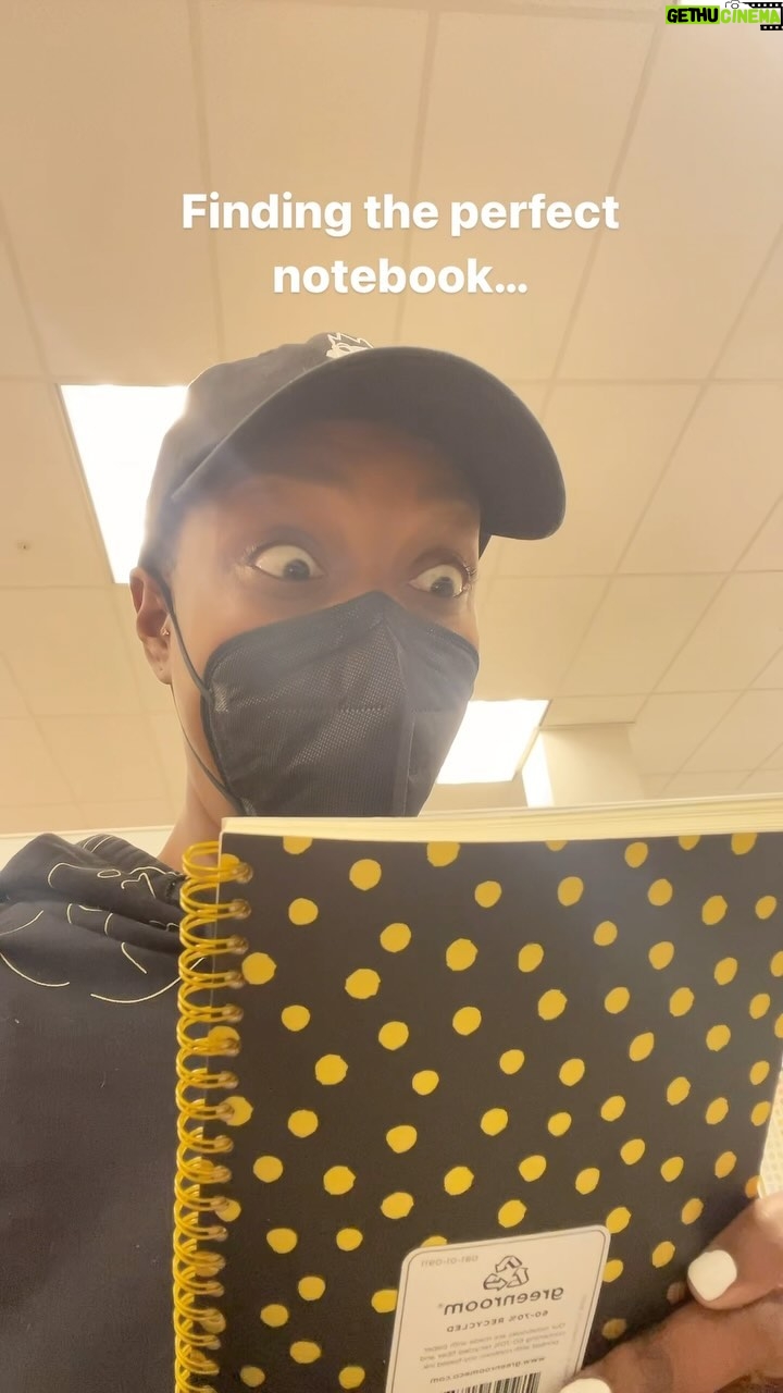 Franchesca Ramsey Instagram - One thing about me? imma buy a #notebook π
πΎπππππ - #bulletjournal #journaling