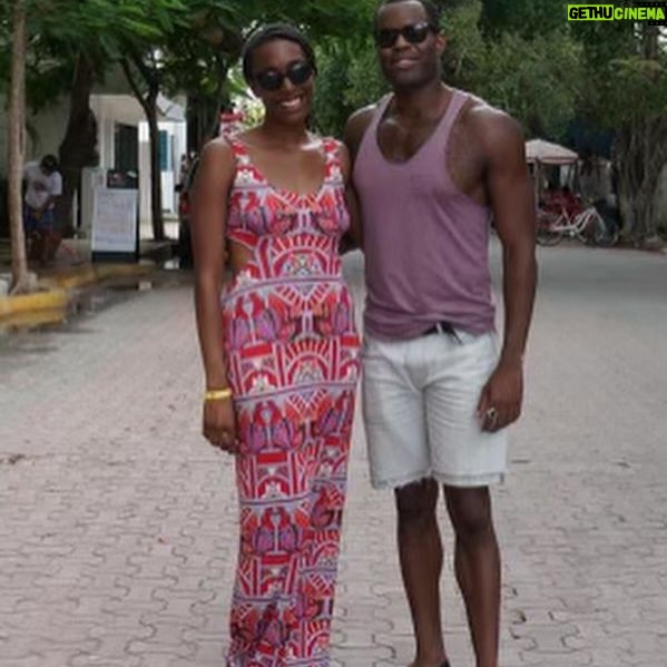 Franchesca Ramsey Instagram - Okay Class, so this week on @fixitpod @chescaleigh reminisce and recap some of our best and worst vacations together - here are some of the gems from our international travels *swipe* - and then, as always, we dig into how we’d fix them. Look at us giving opulence! Playa Del Carmen 2014 1. Our first trip to Mexico together. We had newly discovered disposable income and as you can see we were elated to indulge 2. On the streets of Playa Del Carmen where we were repeated offered drugs 3. Me trying to serve up sexy in a dirty cabana Puerto Escondido 2022 1. Us pretending we bought our airbnb from our second vacation in Mexico 📸: @fredy.gono 2. Our “break up photo” - and we wonder why every time we vacation people think we are a couple. Fran is giving FACE! I am ACTING! 3. When fredy said, “jump on his back” and Fran was terrified!!! 4. My favorite photo from this trip. Guess who took it?? Me! @delonphotography Spain 2023 1. My Spain wedding/birthday announcement photo 2. Us serving lewks before my birthday dinner Cancun 2023 1. Us giving you that Lemme Fix It cackle for Fran’s birthday photo shoot in Cancun - it was staged by it’s still giving!!! Thank you @chastnikova_photography