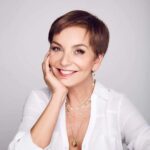 Francisca García-Huidobro Instagram - Estrellas, brillos y una perfecta combinación de metales preciosos en plata 925 vermeil oro amarillo 18 kilates, definen mi colección en colaboración con @merysattjoyas.cl ,hecha con un mensaje especial que nos recuerda que tod@s somos estrellas y cada uno tiene motivos para brillar. Disponible en tiendas y online en merysattjoyas.cl #WeAreAllStars #FGHbyMerySatt