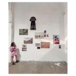Francisca Gavilán Instagram - @su_hidalgo en su muestra fotográfica junto a varios expositores en @factoria_franklin Hasta el 7 de Enero ♥️🔥❤️❣️🎈‼️🔴📌🟥🌶️