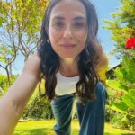 Francisca Gavilán Instagram – Que vengan los pajaritos a tomar agüita 🌺