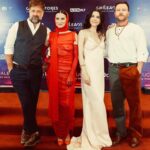 Francisca Gavilán Instagram - Fotos oficiales de @premioscaleuche Nuestra fiesta de premiación de @somoschileactores ♥️♥️ Lo pasamos hermoso! @esperanzasilvas Gracias Totales! Felicitaciones a las y los ganadores!! En el carrusel @valigavilan mi padre @blancalewin @su_hidalgo @taglemarcial @juangillmore “Payita” Miria Contreras Bell. Los Mil Días de Allende @paroxproductora Gracias por el registro 📸 Alejandra Oehninger Estilismo @fims.cl Maquillaje y pelo @anagaubert @b_art_talent_management 💥