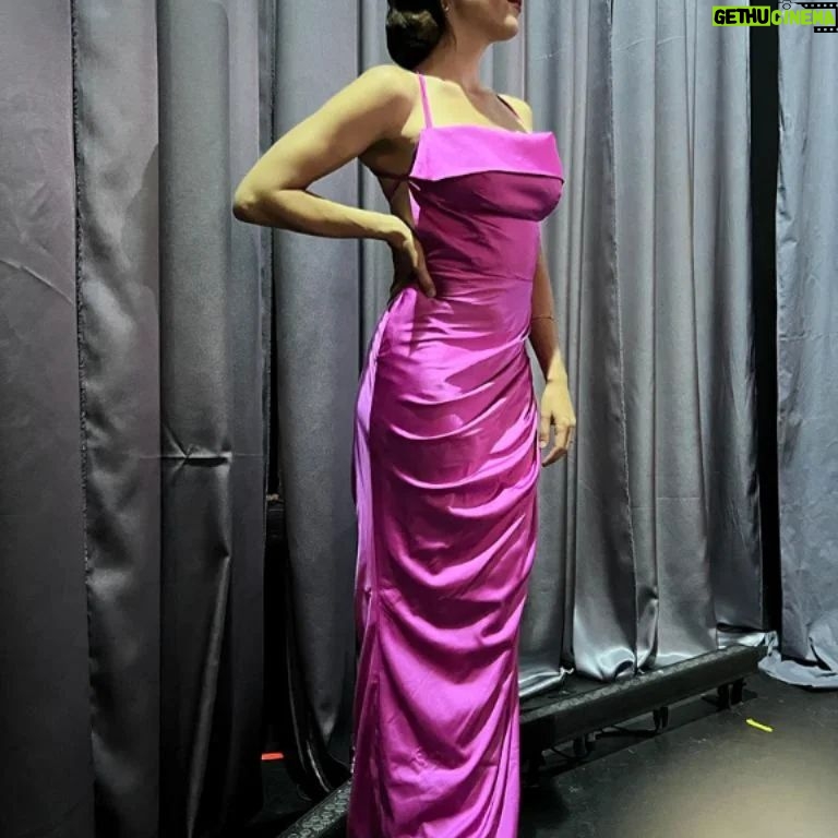 Francisca Walker - 5.7K Likes - Aún no supero mi vestido que se robó el show en "Concierto Solo Para Románticos"!! 💕 @nicolettavalentina lo máximo