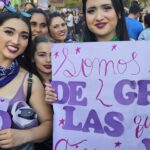 Francisca Walker Instagram - 8M 💜 Que emocionante volver a encontrarnos en la calle, pura alegría y complicidad.