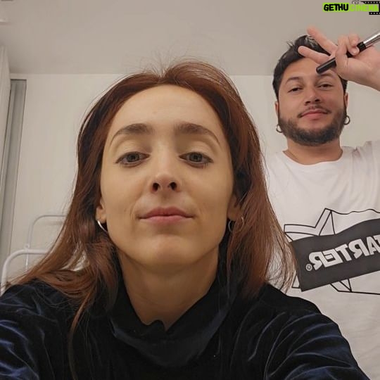 Francisca Walker Instagram - Transformación para RESPECT con mi adorado @ruben_aravena en el makeup y @carmenrosasalonbeauty para peinado. Son los encargados de hacernos ver y sentir hermosas, gracias amigos 💕 *Por supuesto cometí un error de super novata en reels.... quien lo encuentra? Jaja