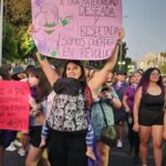 Francisca Walker Instagram - 8M 💜 Que emocionante volver a encontrarnos en la calle, pura alegría y complicidad.