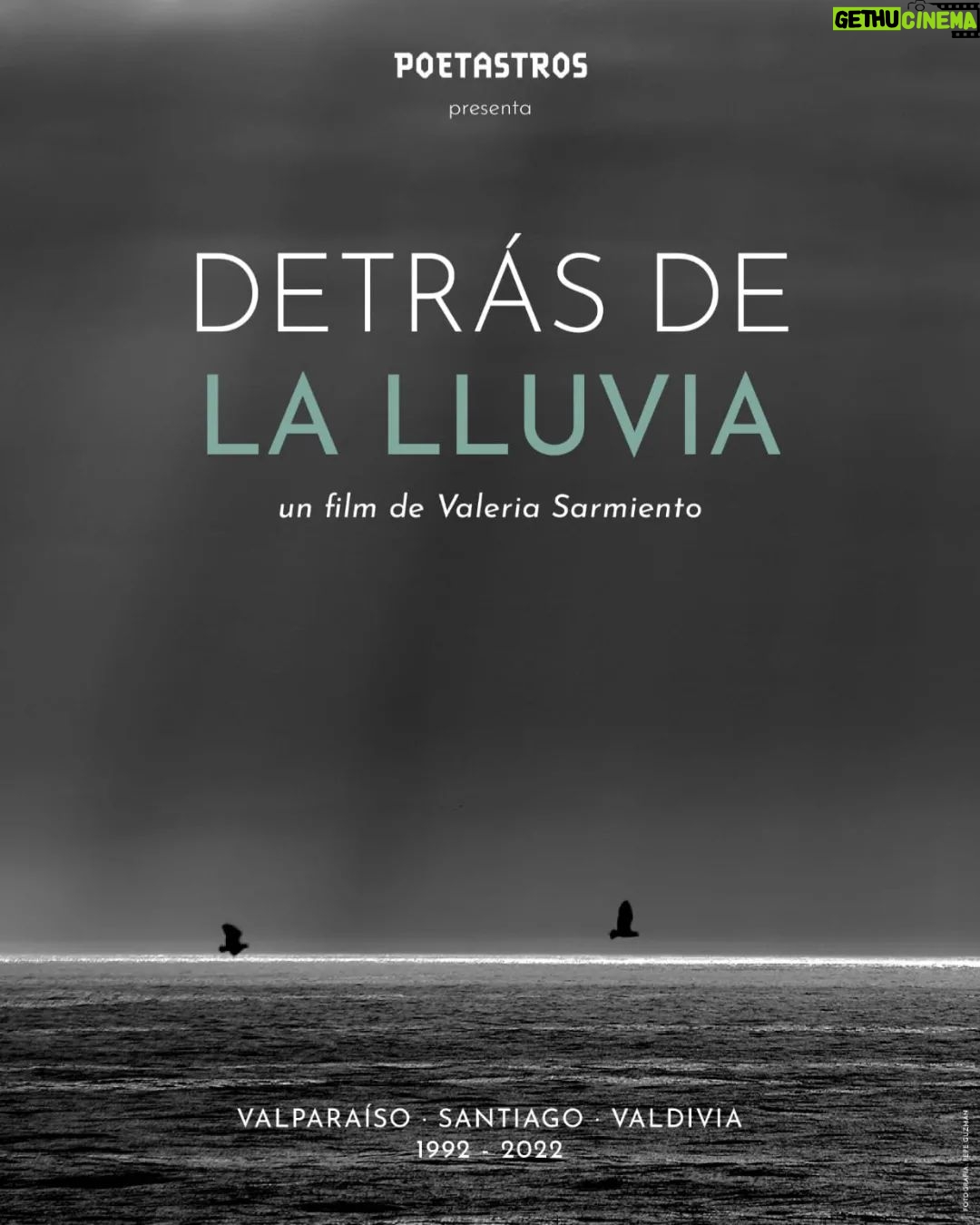 Francisca Walker Instagram - Estoy muy ansiosa de empezar luego con este hermoso proyecto. 馃枻 Direcci贸n: Valeria Sarmiento Producci贸n ejecutiva: @chamilactriz #Poetastros
