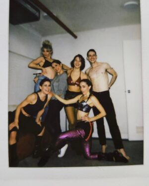 Francisca Walker Instagram - HIT = ❤️‍🔥

No me quedan palabras para decir cuanto los adoro y lo agradecida que estoy de todo este proceso y de cada uno de ustedes. 
Tanto amor, tanta tanta entrega.
Gracias amigos

@fjoo76 @nataliagrez @culturacapital
@brigittekattan @gabrielrammsy @marianaloyolaruz @viviannedietz @montseballarin @josefinafiebelkorn
@joseantonioraffo @andresvelarde. @claudioo.__ @carloagosttini @valeriamorales.v @gabrielrammsy @oddocl @mix.mauro @martin_benavides @javi_vinot @paulabarracepe @maaty @ximeemunoz @ruben_aravena
@ricinzunza @danifresard

Y todo el equipo de @tm_lascondes