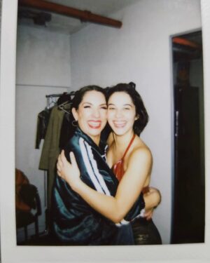 Francisca Walker Instagram - HIT = ❤️‍🔥

No me quedan palabras para decir cuanto los adoro y lo agradecida que estoy de todo este proceso y de cada uno de ustedes. 
Tanto amor, tanta tanta entrega.
Gracias amigos

@fjoo76 @nataliagrez @culturacapital
@brigittekattan @gabrielrammsy @marianaloyolaruz @viviannedietz @montseballarin @josefinafiebelkorn
@joseantonioraffo @andresvelarde. @claudioo.__ @carloagosttini @valeriamorales.v @gabrielrammsy @oddocl @mix.mauro @martin_benavides @javi_vinot @paulabarracepe @maaty @ximeemunoz @ruben_aravena
@ricinzunza @danifresard

Y todo el equipo de @tm_lascondes