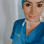Franziska Böhler Instagram – Nur ne kurze Abfrage:
Wen haben wir da vor 3 Jahren für 700.000 angezogen ?
Die, die „die Probezeit haben und dann drauf scheissen“ oder die, die sagen: „Baby, ich check ob deine Windel noch frisch ist“
Falls sich damals jemand angesprochen fühlte, dann hat er jetzt Examen.
Haben wir das gewollt, really?
Uhhhhhh
Und mit dieser Akquise wundern sich jetzt alle, dass es GENAU in dieser Manier Persönlichkeitsverletzungen & Diffamierung von Patienten auf Social Media gibt?
Genau SO wurden sie angeworben.
Himmel, ich  hoffe ihr versteht wie müde ich bin.
Das BMG wollte damals witzig sein und hat kognitiv sowie professionell versagt.
Das zeigt den Stellenwert, den Pflege hat.
Und das zeigt eigentlich primär nur:
Kommt alle her
Wir brauchen alles was da ist
✨
Ich schäme mich – und ich fühle eine Sache:
Die Professionalität, die wir hier versuchten zu vermitteln – die wird ob unserer Obrigkeit eingestampft.
Ich kann das nicht mehr lange
Ich will es auch nicht
✨
Quelle: YouTube 

✨
#gesundheit #intensiv #physicianassistant #symptome#mfa #facharzt #gesund #arzt#sport #motivation #health #krankenhaus #care #reha #klinik #training #pflege #Krankenpflege #nurse #anästhesie #medizin #gesundheitssystem #healthforfuture #erzieherin #physiotherapie #pflegenotstand #liebe #op #mfa #schule