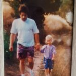 Franziska Böhler Instagram - Happy Birthday Papa✨ ✨ In zwei Tagen ist dein Todestag - aber ich erinnere mich lieber an deinen Geburtstag♥️ Always Daddys Girl ✨ #verlust #trauer #liebe #fuckcancer #sad #abschied #tod #angst #traurig #schmerz #gedanken #zitate #halbwaise #trennung #erinnerung #papa #trauerbegleitung #beerdigung #hoffnung #dad