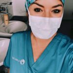Franziska Böhler Instagram – Wiederholter Cannabis-Gebrauch („Kiffen“) kann ähnlich wie regelmäßiger Alkohol- und Nikotin-Konsum die Wirkung von Narkosemitteln bei einer Operation verändern. Das Narkotikum wirkt in der Regel nicht so stark, der Patient kann leichter aufwachen
Neben Drogen beeinflussen auch Beruhigungsmittel (Tranquilizer) und andere Psychopharmaka die Wirksamkeit von Narkosemitteln. Dies sollten Patienten wissen und im eigenen Interesse den Konsum ehrlich beim Anästhesie-Vorgespräch bzw. im Anästhesie-Fragebogen angeben.
Patienten mit Kokainmissbrauch haben ein erhöhtes Risiko einer kardiovaskulären Erkrankung. Ferner kann der sympathomimetische Effekt über die eigentliche Intoxikationsphase hinaus anhalten. Auch ein Kokainentzug stellt ein Risiko für ein kardiovaskuläres Ereignis dar.
Wir werten nicht
Wir rufen nicht die Polizei
Safety First!
✨
#gesundheit #intensiv #physicianassistant #symptome#narkose #facharzt #gesund #arzt#sport #motivation #health #krankenhaus #care #reha #klinik #training #pflege #Krankenpflege #nurse #anästhesie #medizin #gesundheitssystem #sleep #erzieherin #life #pflegenotstand #liebe #op #mfa #drogen