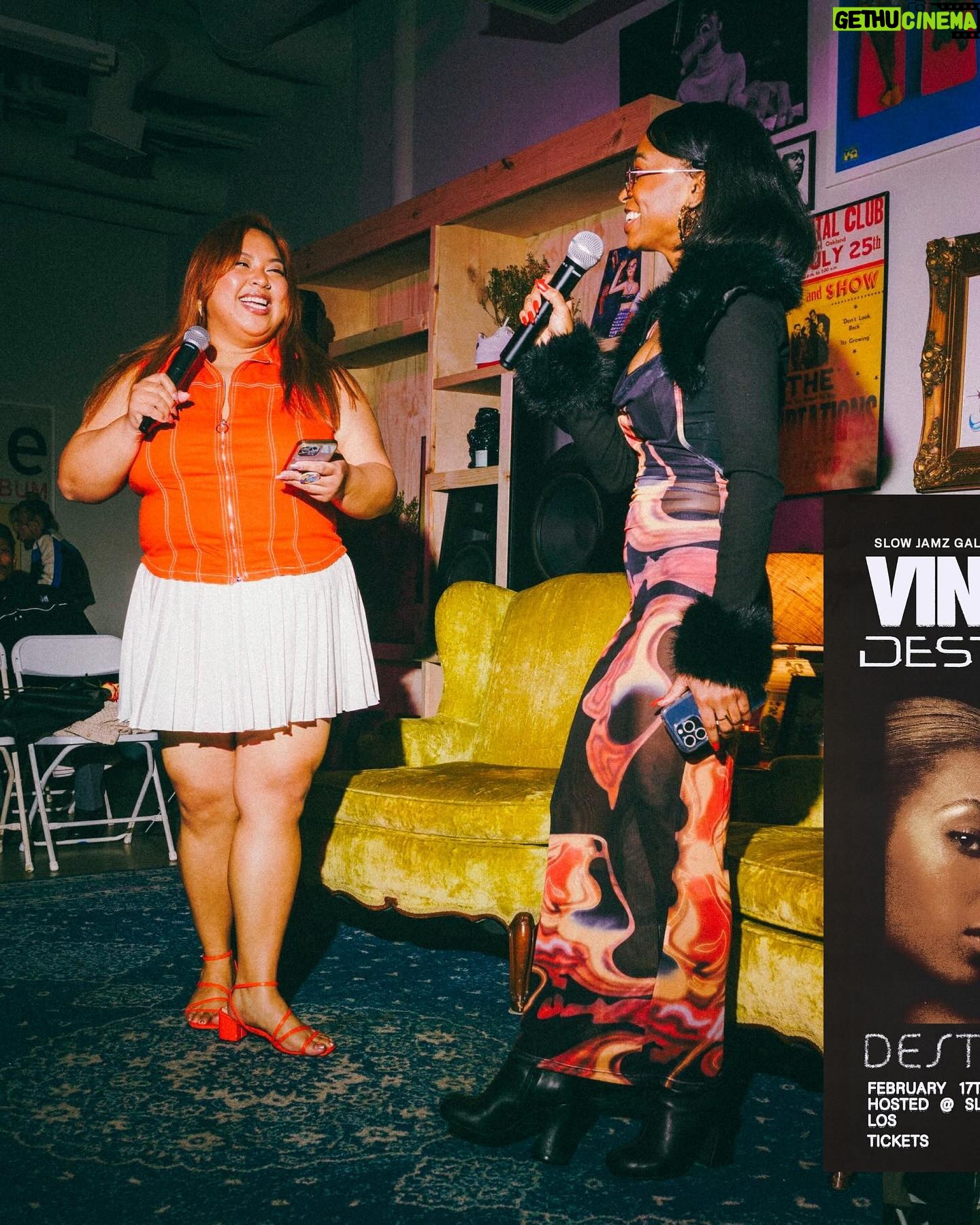 Freddie Ransome Instagram - Thank you to everyone who pulled up to @slowjamz.co Vinyl & Vino: Destiny Fulfilled. Packed out both nights. The Destiny Fulfilled crowd was littttt ❤️🔥 Shout-out to my co-host @midiriperton! Another ladies night for the books! ✅ 📸: @bymaximilianophoto