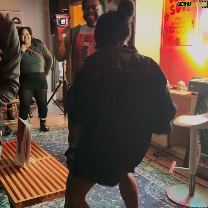 Freddie Ransome Instagram - “Would you be interested in hosting the next Vinyl & Vino for ANTI?” I didn’t have to think about this at all. My immediate answer was a frightful yes. My only hesitency was “Do I even still know how to do this? lol” The last 2 years, I’ve moved away from hosting and focused more on music and DJing. One of the main reasons being that I had stopped getting hosting opportunities, so I was like “Ok then, what’s next?” I’d be lying if I said hosting night 1 and night 2 of Vinyl & Vino: ANTI didn’t bring that passion and fire back for the craft of hosting and interacting with live audiences. Thank you, @slowjamz.co for believing in me enough to blindly give me this opportunity and for being so welcoming and encouraging. Thank you @upendo.moore for being the ying to my yang up on stage! Best co-host! Let’s run it back sometime! Thank you @badgalriri for existing. lol 📸: @bymaximilianophoto
